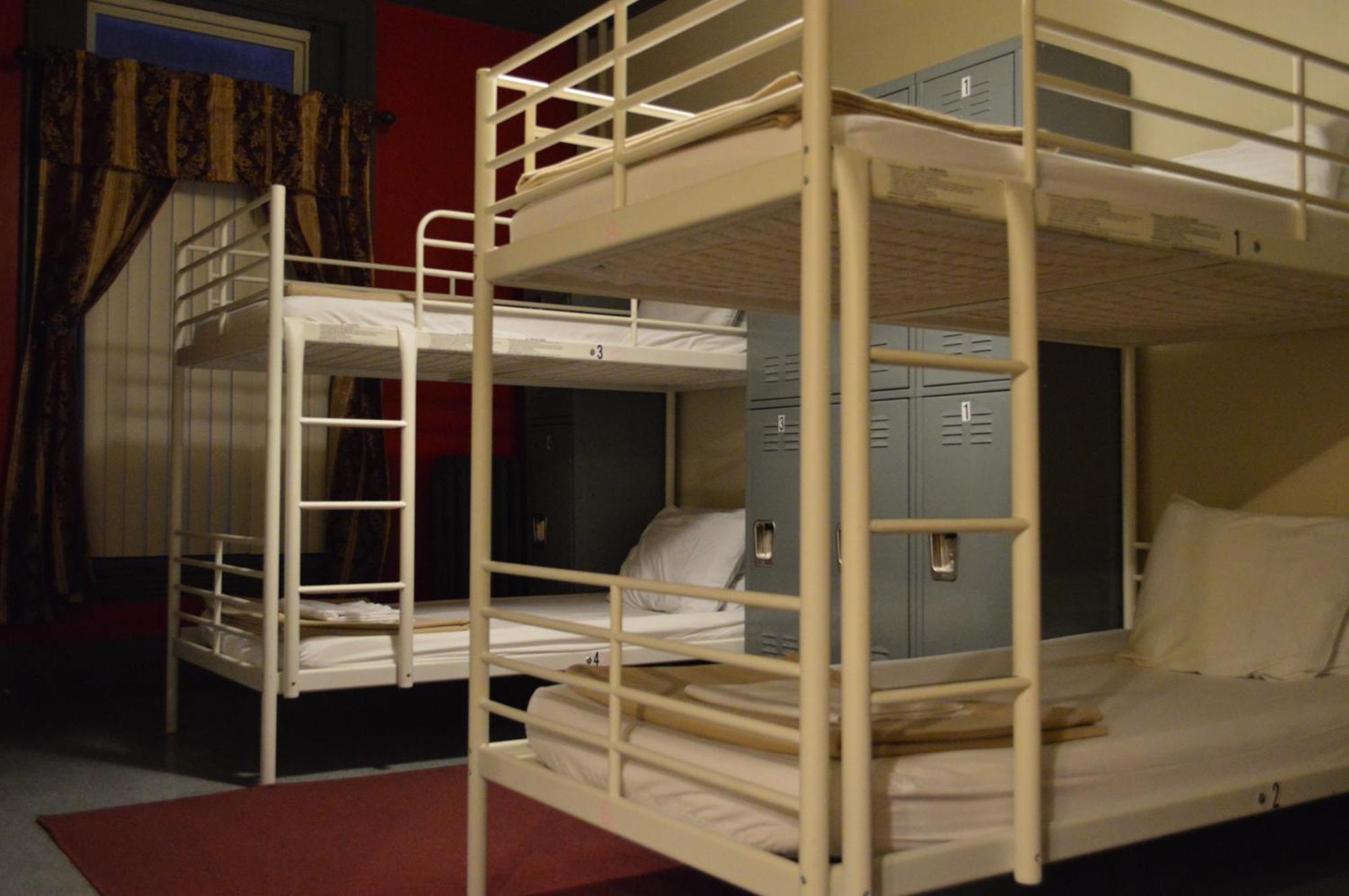 Gorge View Hostel *